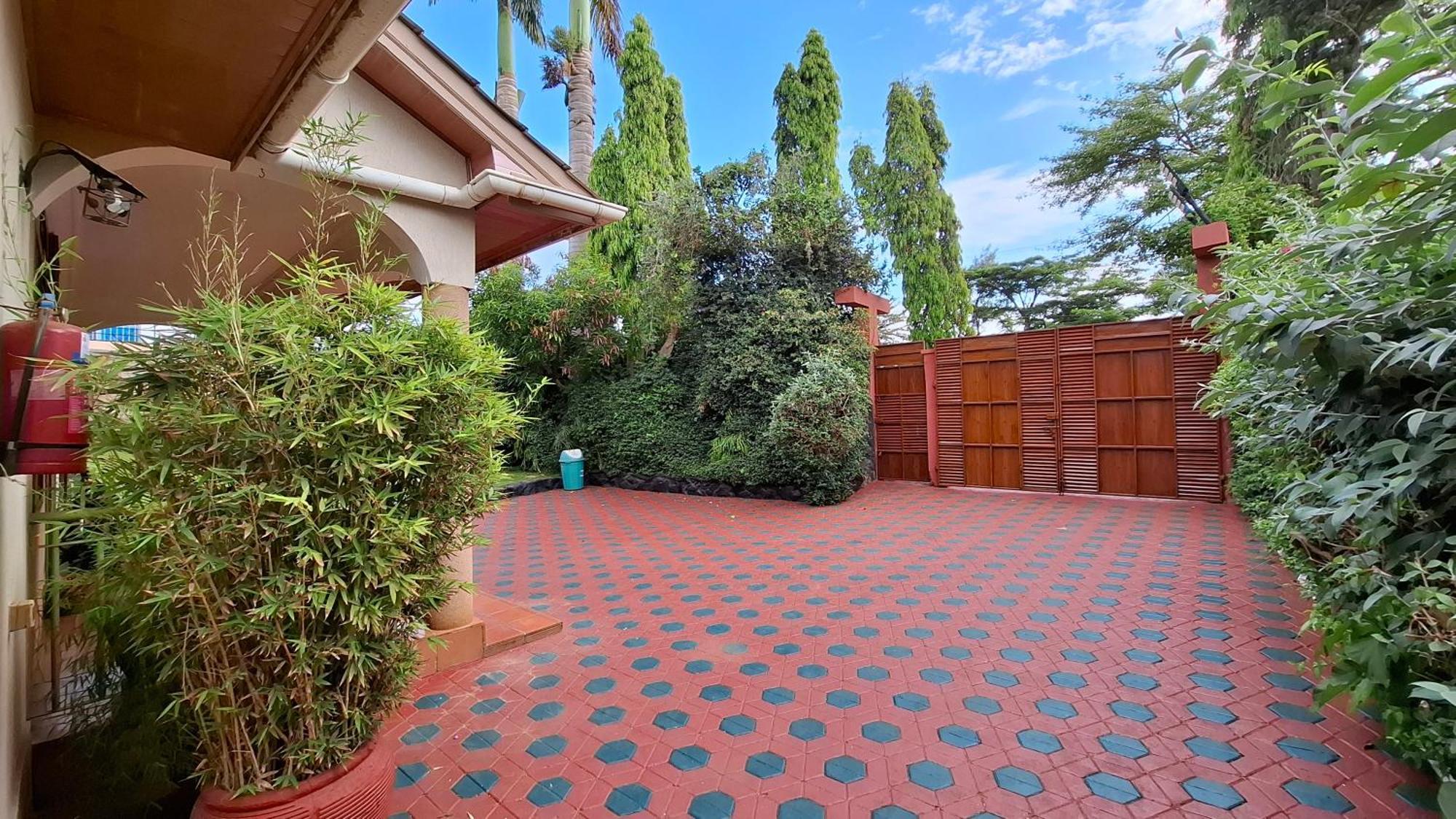 Korona House Hotel Arusha Kültér fotó